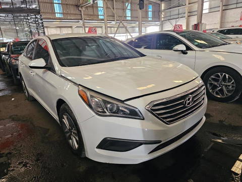 2016 HYUNDAI SONATA at Marhaba Auctions
