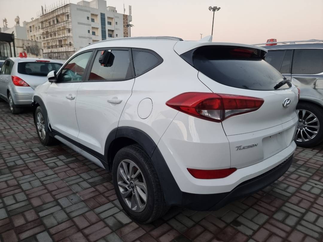 2018 HYUNDAI TUCSON — 89057 Miles — Lot 214578 — Ind. 12 - Marhaba Auctions Used Cars - Image 4