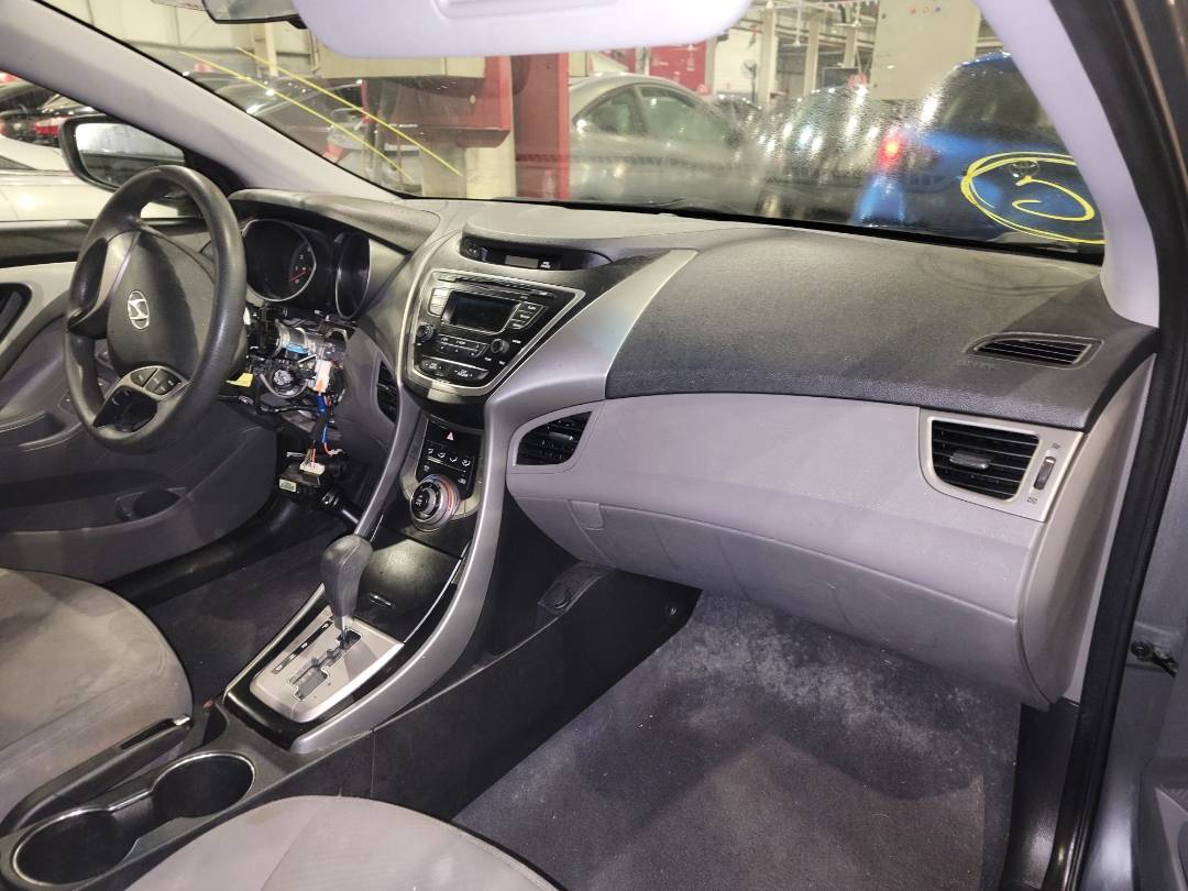 2013 HYUNDAI ELANTRA — 117091 Miles — Lot 68898283 - Marhaba Auctions Used Cars - Image 5