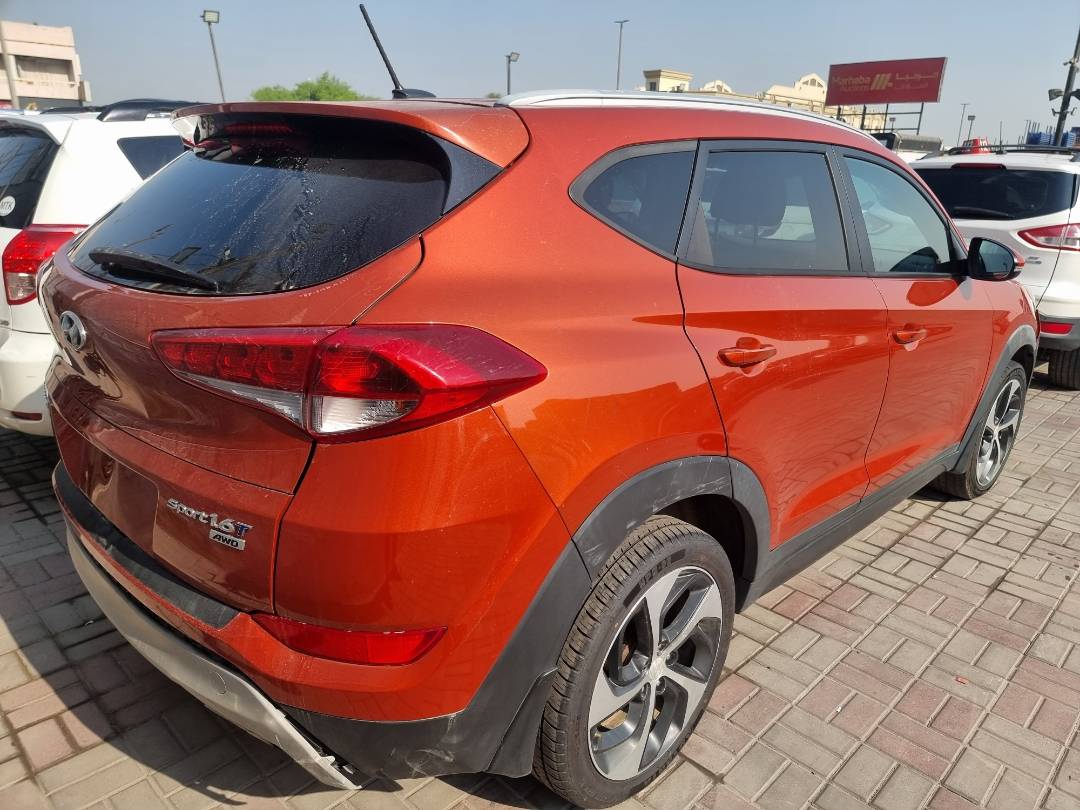 2016 HYUNDAI TUCSON — 126734 Miles — Lot U074595 — Ind. 12 - Marhaba Auctions Used Cars - Image 5