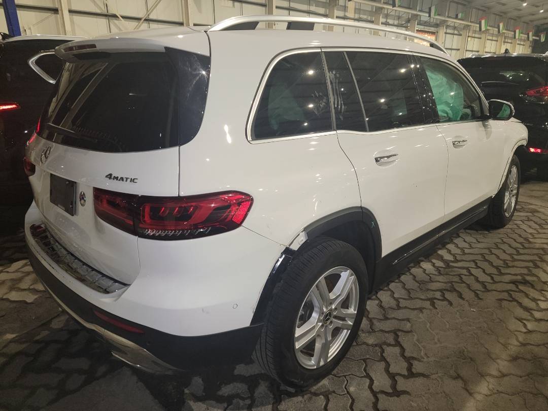 2020 MERCEDES BENZ GLB 250 — 39125 Miles — Lot W015906 - Marhaba Auctions Used Cars - Image 3