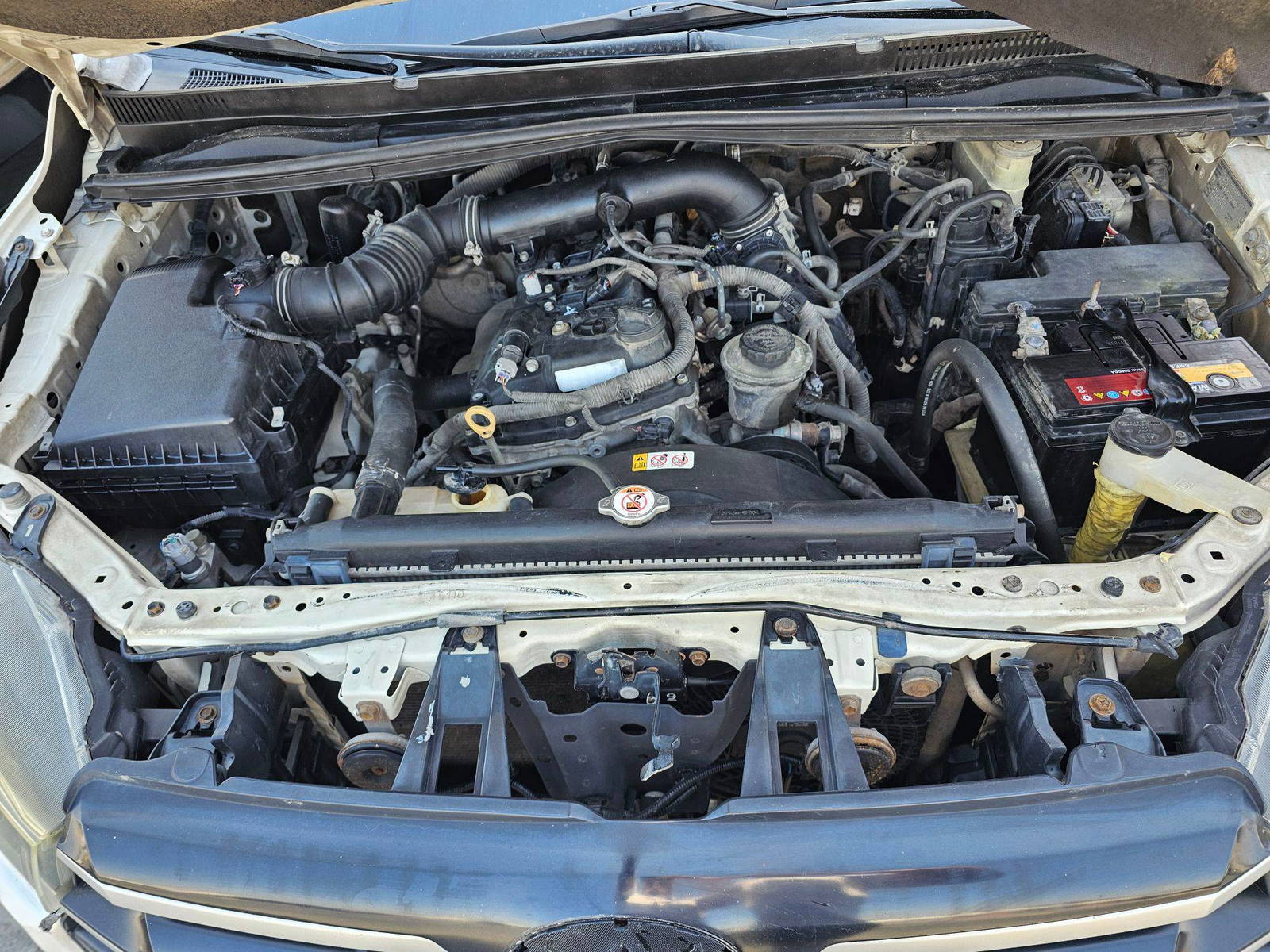 TOYOTA INNOVA 2017 - Marhaba Auction Used Cars - Image 11