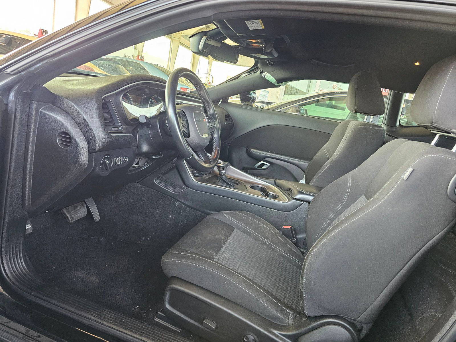 2022 DODGE CHALLENGER — 28383 Miles — Lot AG8NH112974 — Souq - Marhaba Auctions Used Cars - Image 8