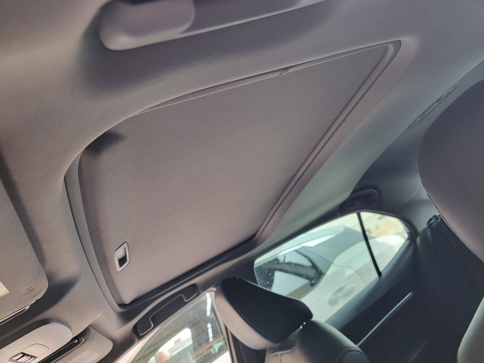 TOYOTA CAMRY 2019 - Marhaba Auction Used Cars - Image 9