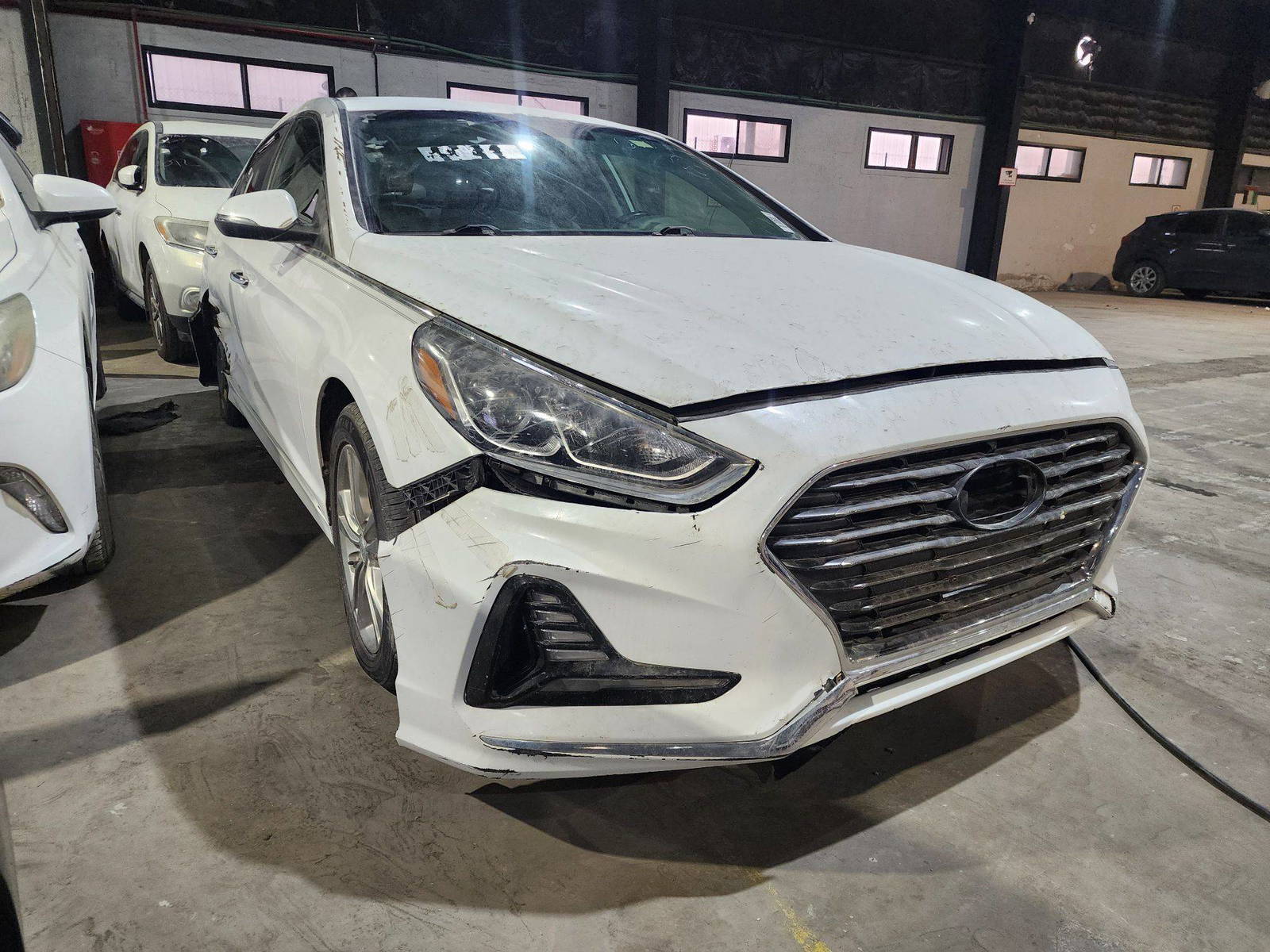 2018 HYUNDAI SONATA — 100037 Miles — Lot 653332 — Main - Marhaba Auctions Used Cars - Image 4