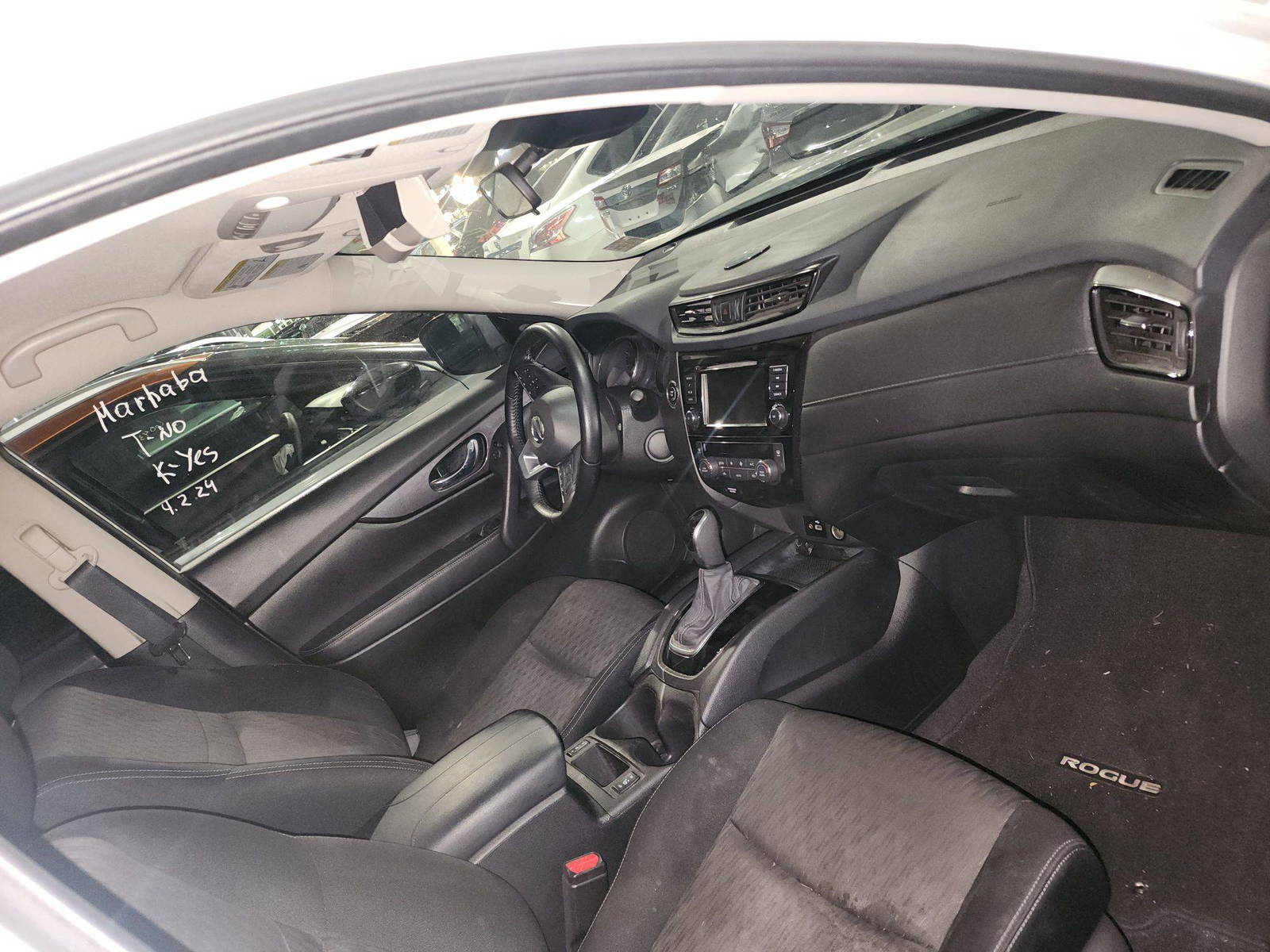 2020 NISSAN ROGUE — 131092 Miles — Lot 30476 — Souq - Marhaba Auctions Used Cars - Image 6