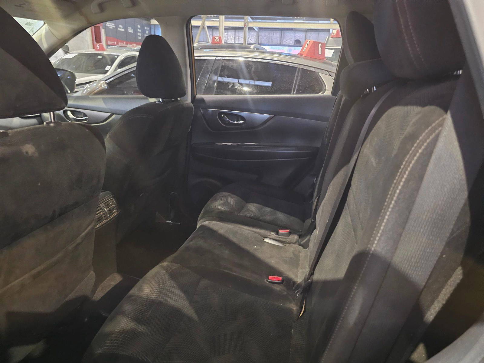 NISSAN ROGUE 2014 - Marhaba Auction Used Cars - Image 9