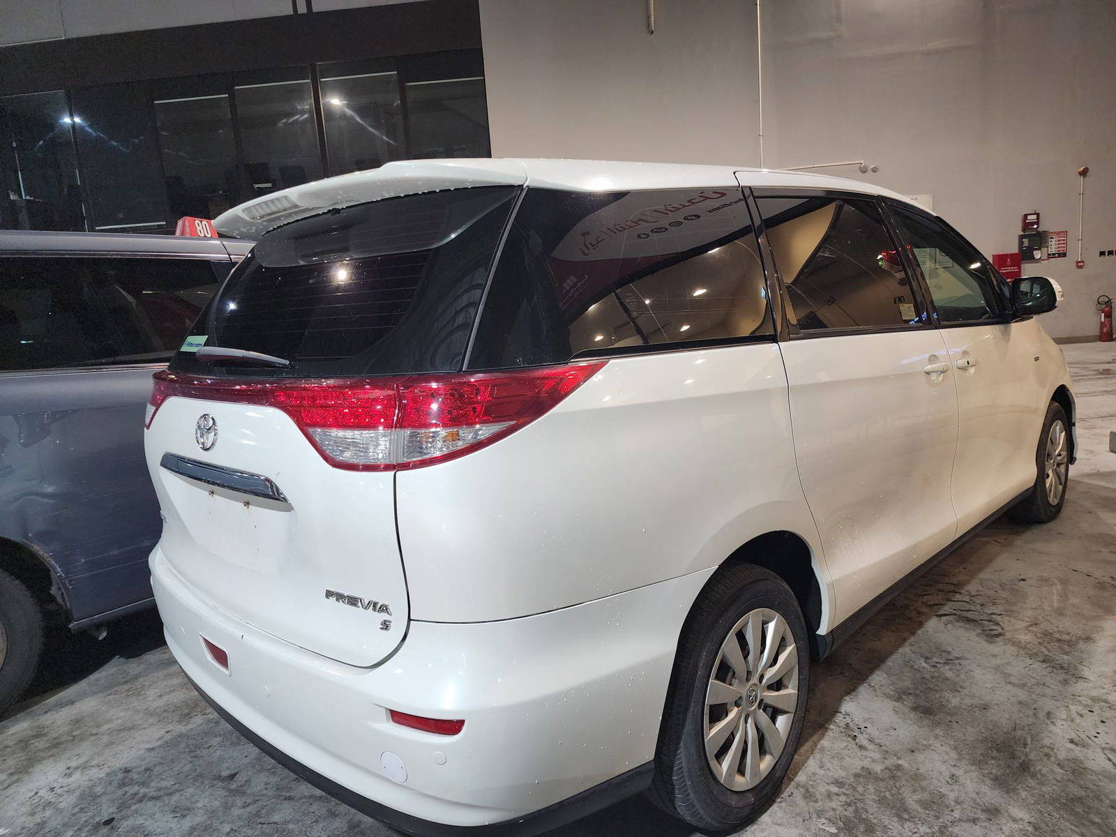 2018 TOYOTA PREVIA — 285223 KM — Lot 7153767 — Al Quoz - Marhaba Auctions Used Cars - Image 5