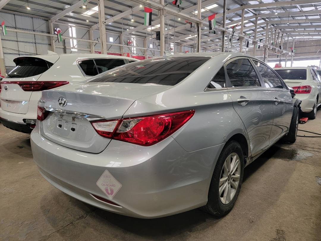 2012 HYUNDAI SONATA — 157334 Miles — Lot H485611 — Main - Marhaba Auctions Used Cars - Image 3