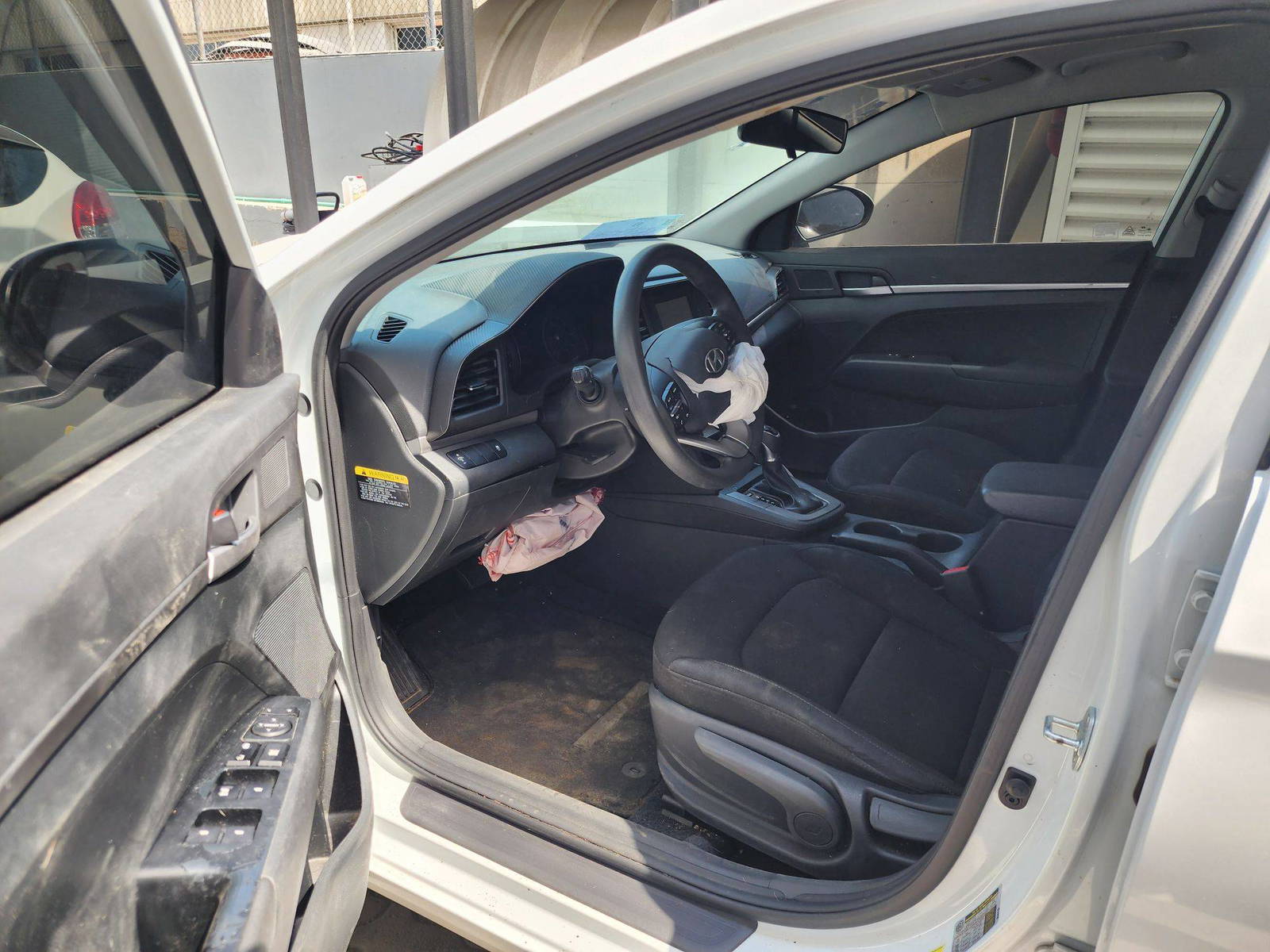 2019 HYUNDAI ELANTRA — 131803 Miles — Lot 425694 — Main - Marhaba Auctions Used Cars - Image 9