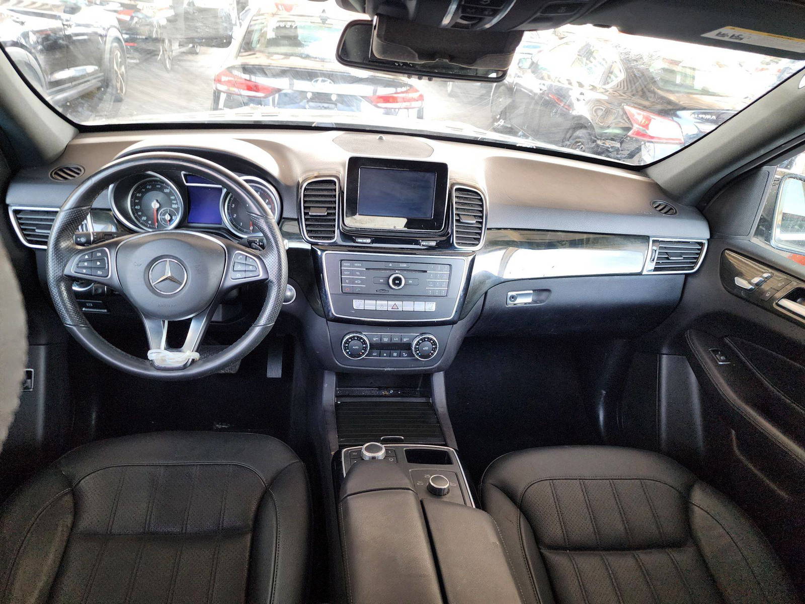 2018 MERCEDES BENZ GLE 350 — 46618 Miles — Lot 39828985 — Souq - Marhaba Auctions Used Cars - Image 7