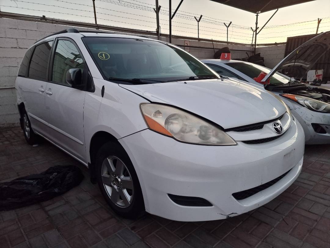 2009 TOYOTA SIENNA — 189053 Miles — Lot 125487 — Main - Marhaba Auctions Used Cars - Image 3