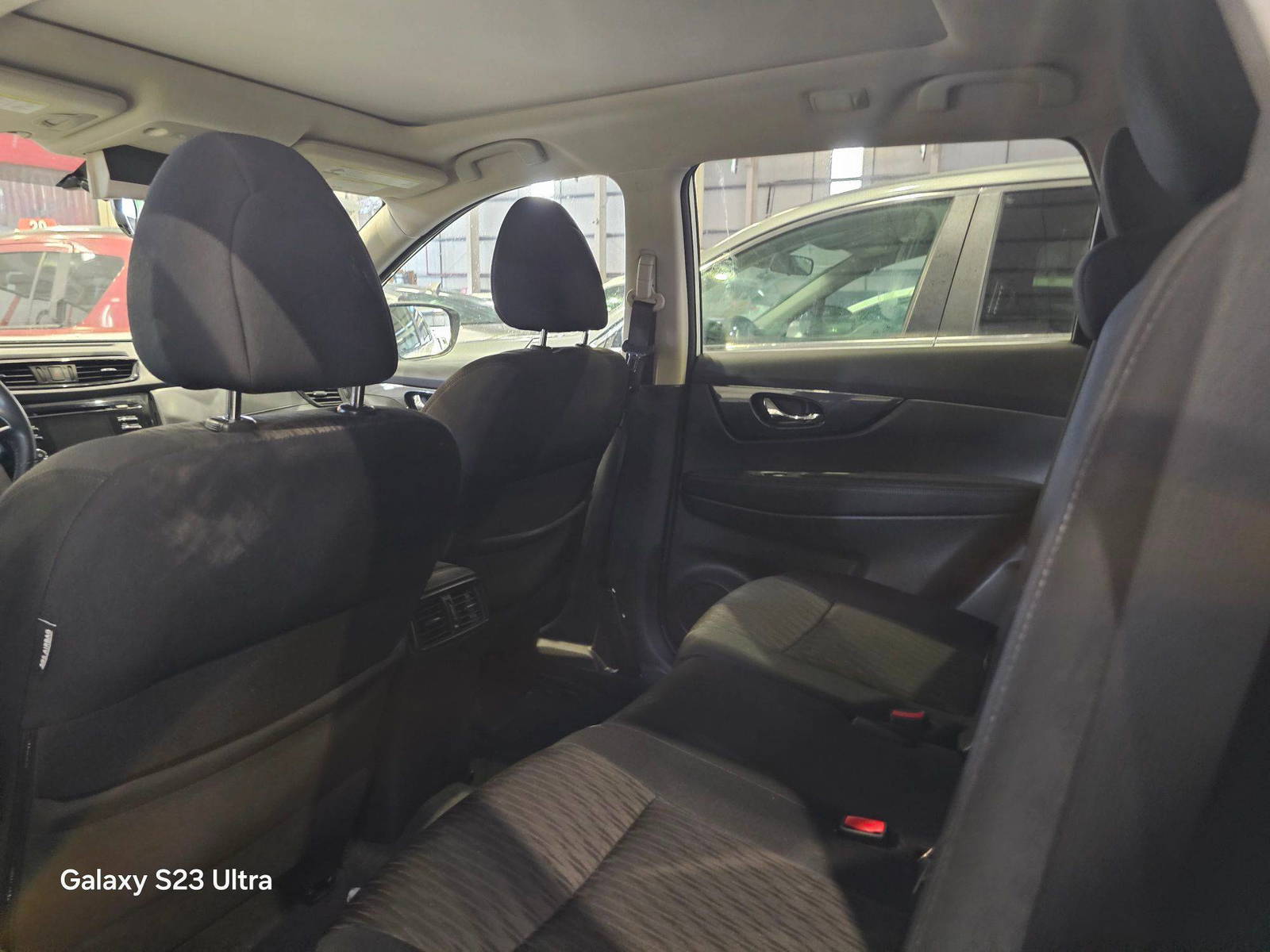 NISSAN ROGUE 2017 - Marhaba Auction Used Cars - Image 7