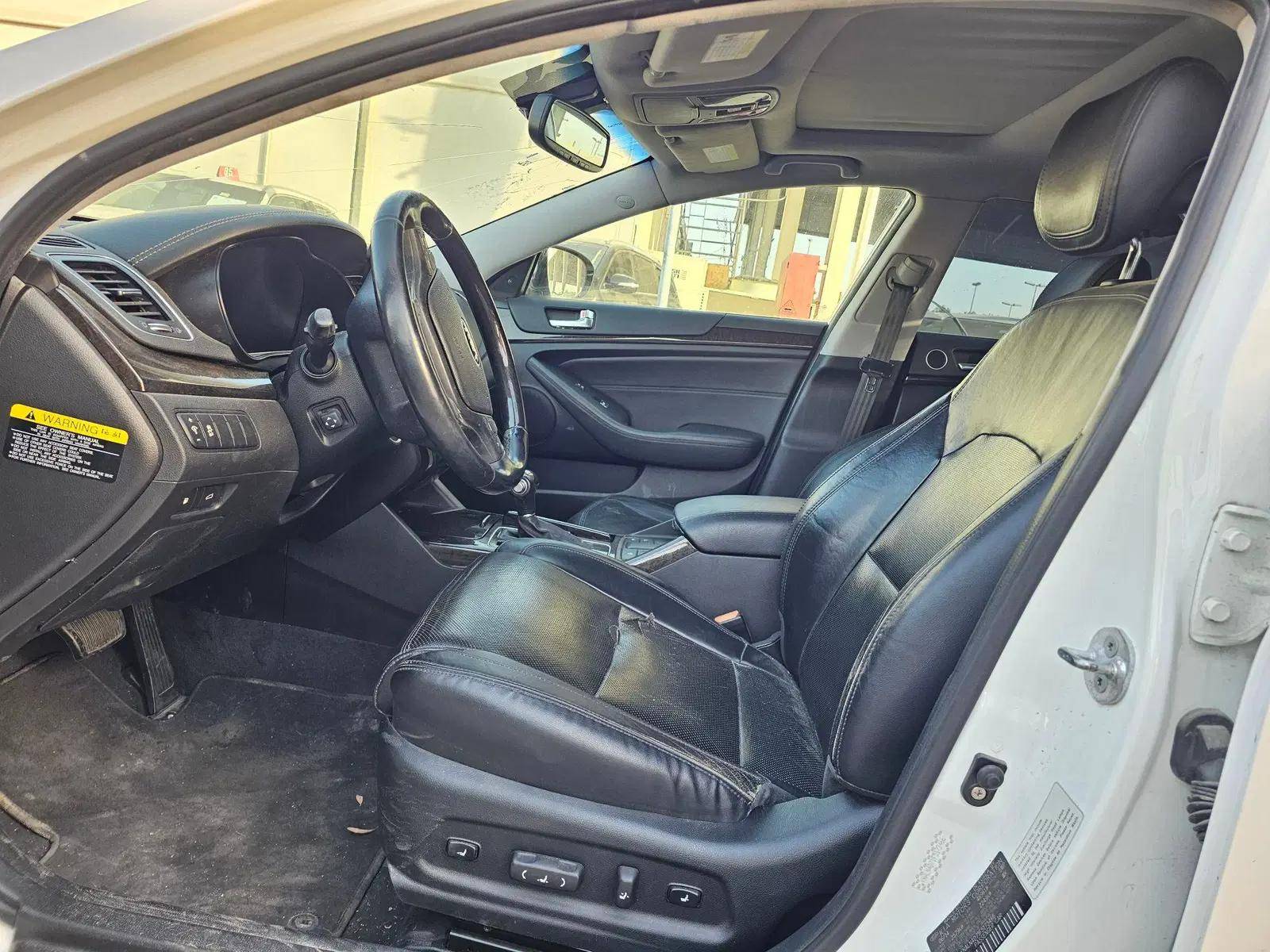 KIA CADENZA 2015 - Marhaba Auction Used Cars - Image 9