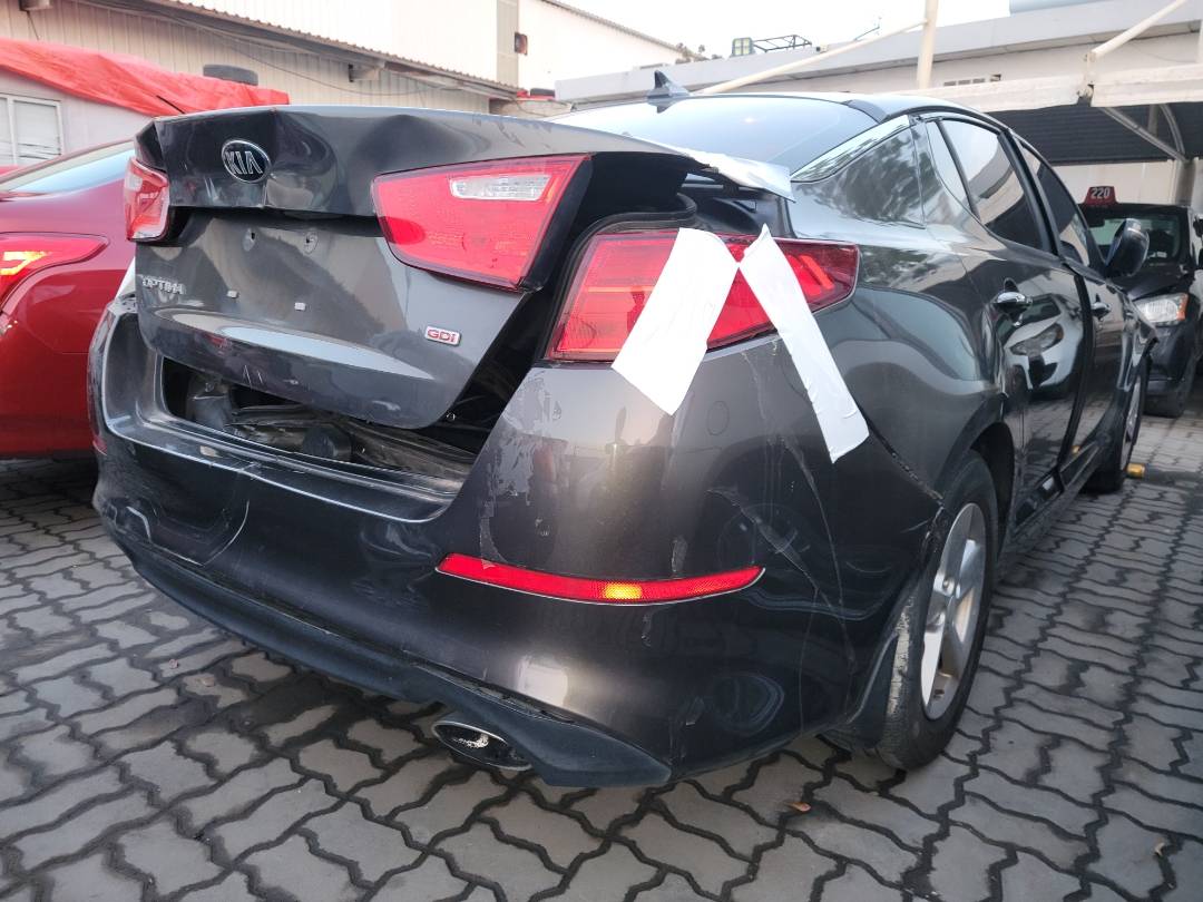 2015 KIA OPTIMA — 239322 KM — Lot G403150 - Marhaba Auctions Used Cars - Image 4