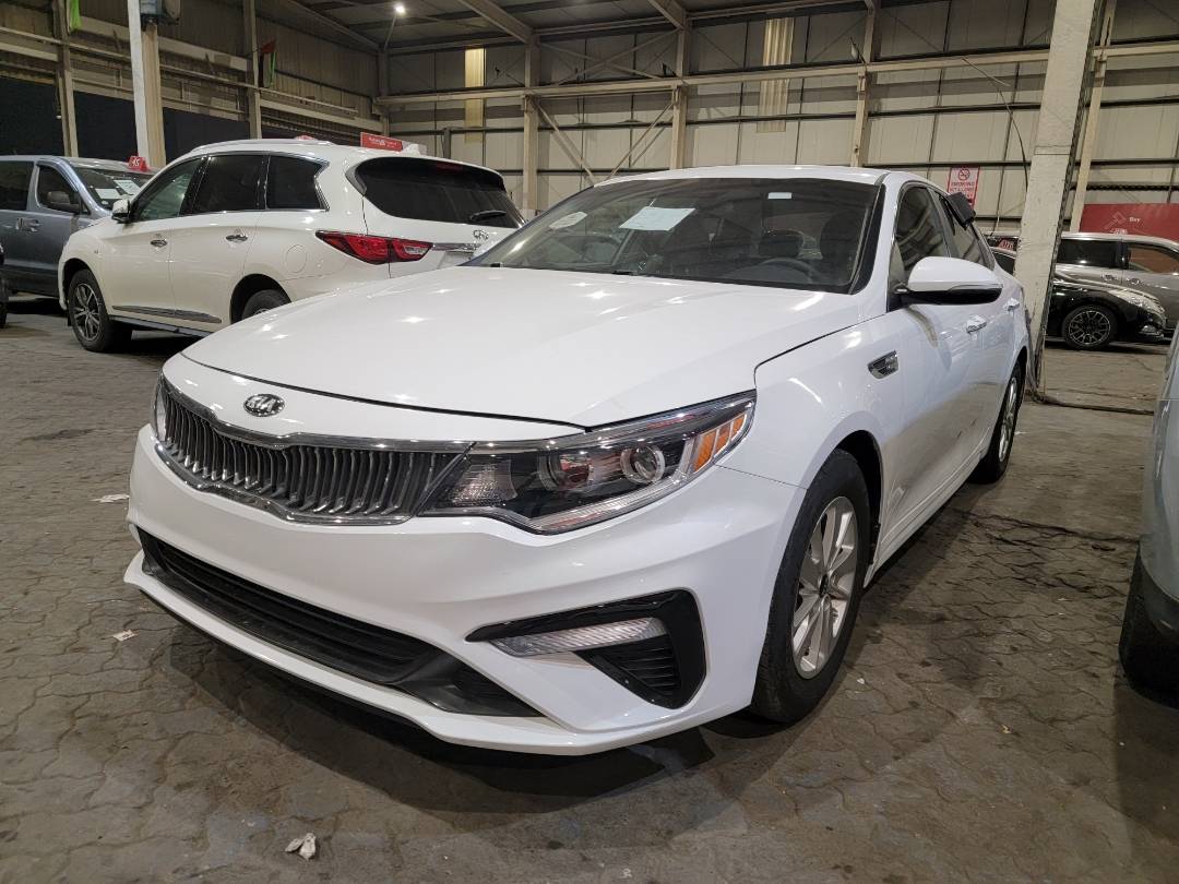 2017 KIA OPTIMA — 100712 Miles — Lot 162876 — Main - Marhaba Auctions Used Cars - Image 4