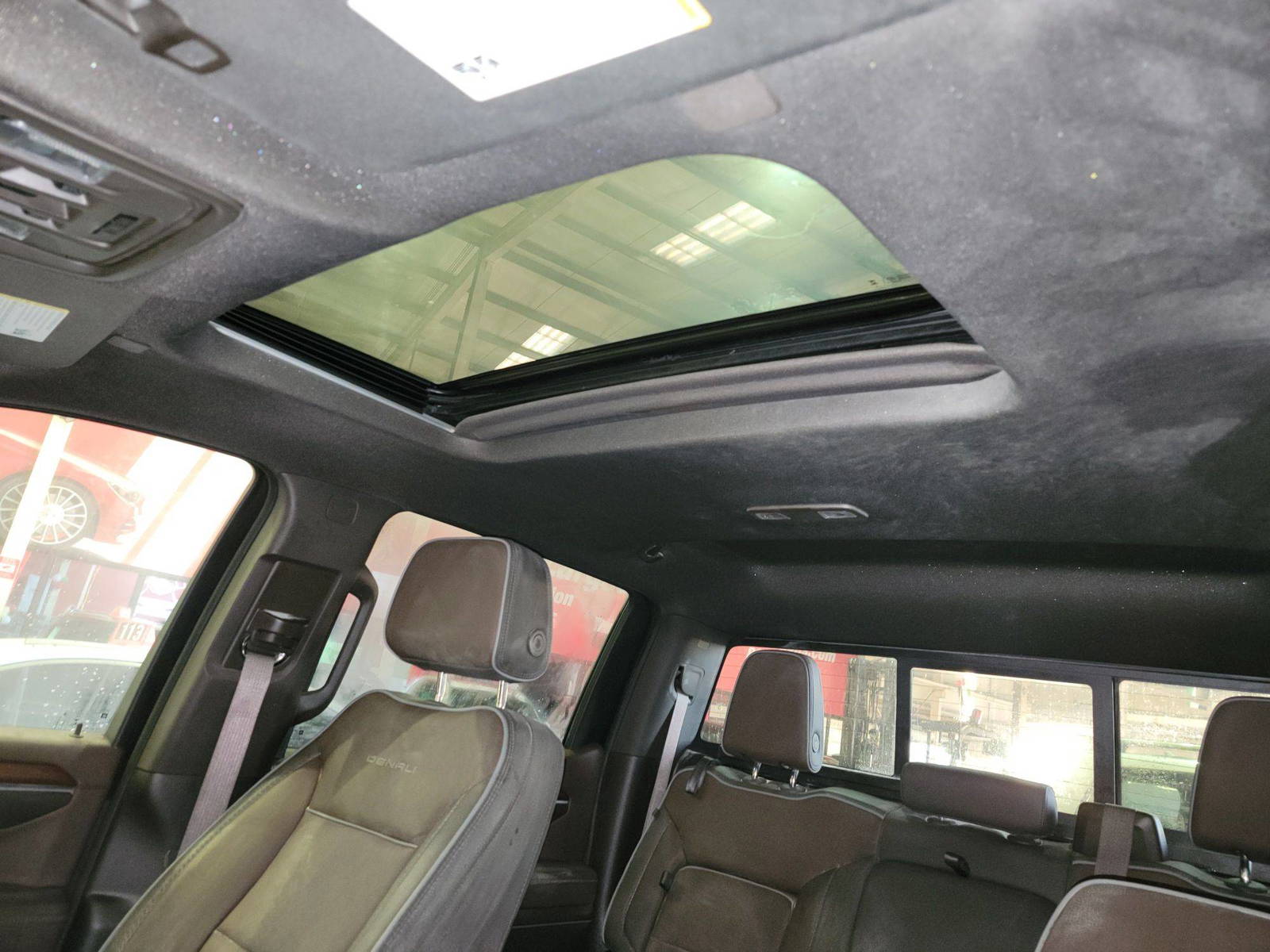 GMC SIERRA, K1500 DENALI 2023 - Marhaba Auction Used Cars - Image 10