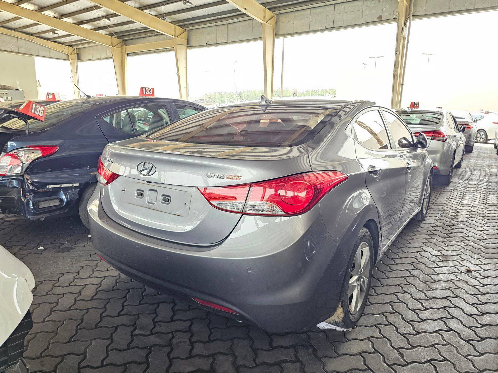 2011 HYUNDAI AVANTE — 186544 KM — Lot 083240 — Souq - Marhaba Auctions Used Cars - Image 3