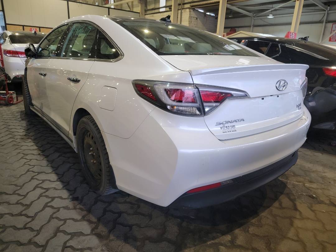 2017 HYUNDAI SONATA — 205441 Miles — Lot 18HA051580 — Main - Marhaba Auctions Used Cars - Image 4