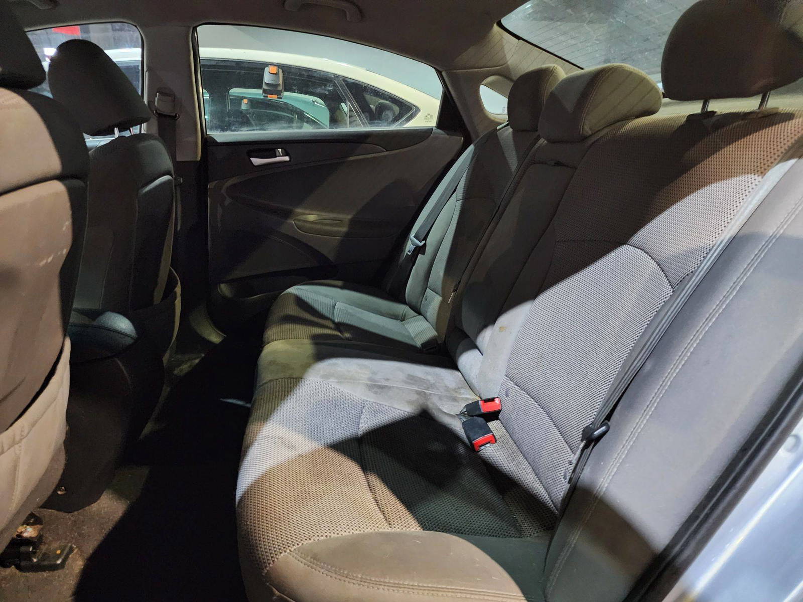 2011 HYUNDAI SONATA — 186970 Miles — Lot 55405034 — Souq - Marhaba Auctions Used Cars - Image 7