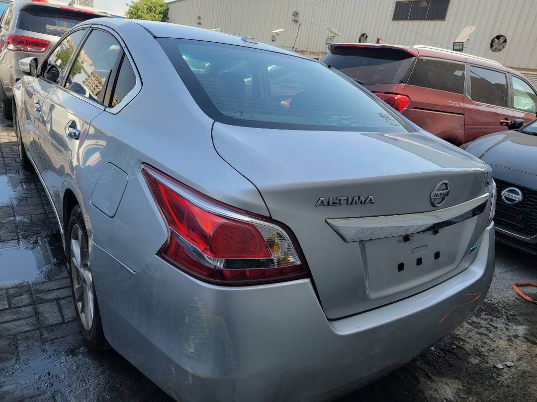 2013 NISSAN ALTIMA — 176171 Miles — Lot 7DC221775 — Main - Marhaba Auctions Used Cars - Image 5