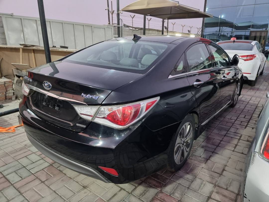 2013 HYUNDAI SONATA — 144989 Miles — Lot 125478 — Ind. 12 - Marhaba Auctions Used Cars - Image 4
