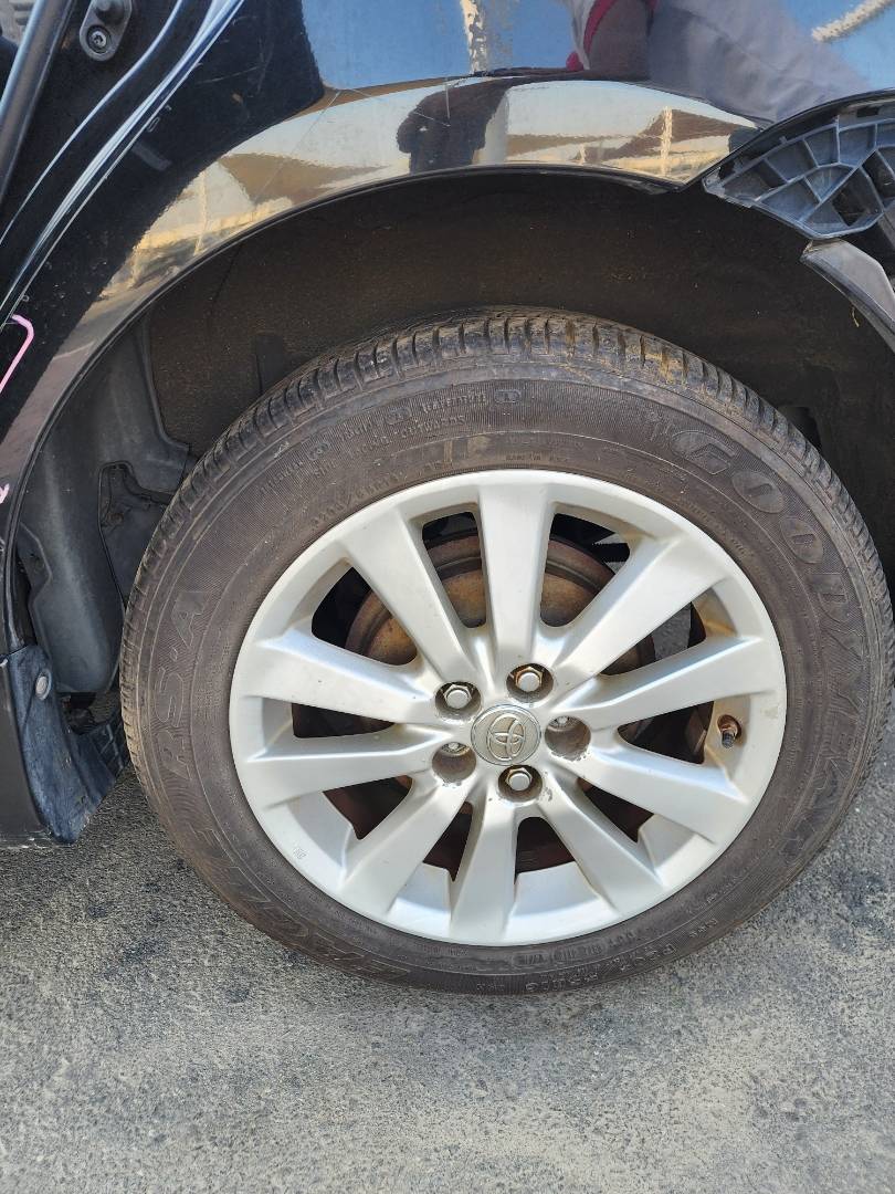 2010 TOYOTA COROLLA — 148145 Miles — Lot 38559576 — Souq - Marhaba Auctions Used Cars - Image 6