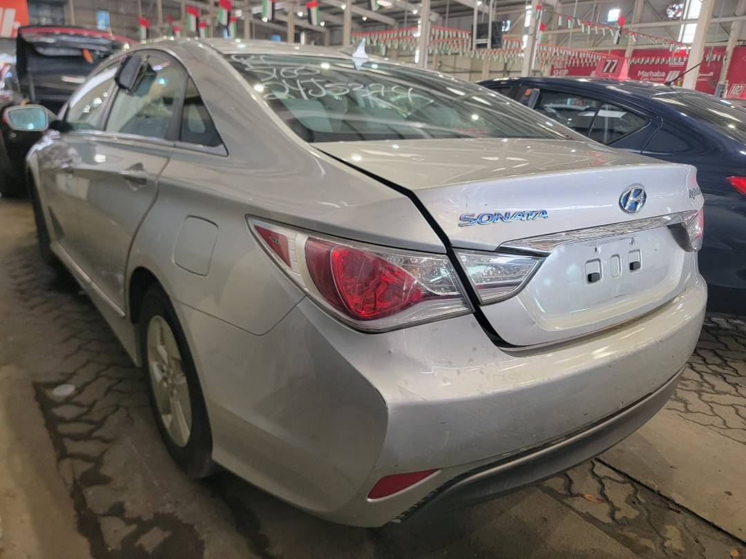 2011 HYUNDAI SONATA — 234121 Miles — Lot 39913673 — Main - Marhaba Auctions Used Cars - Image 5