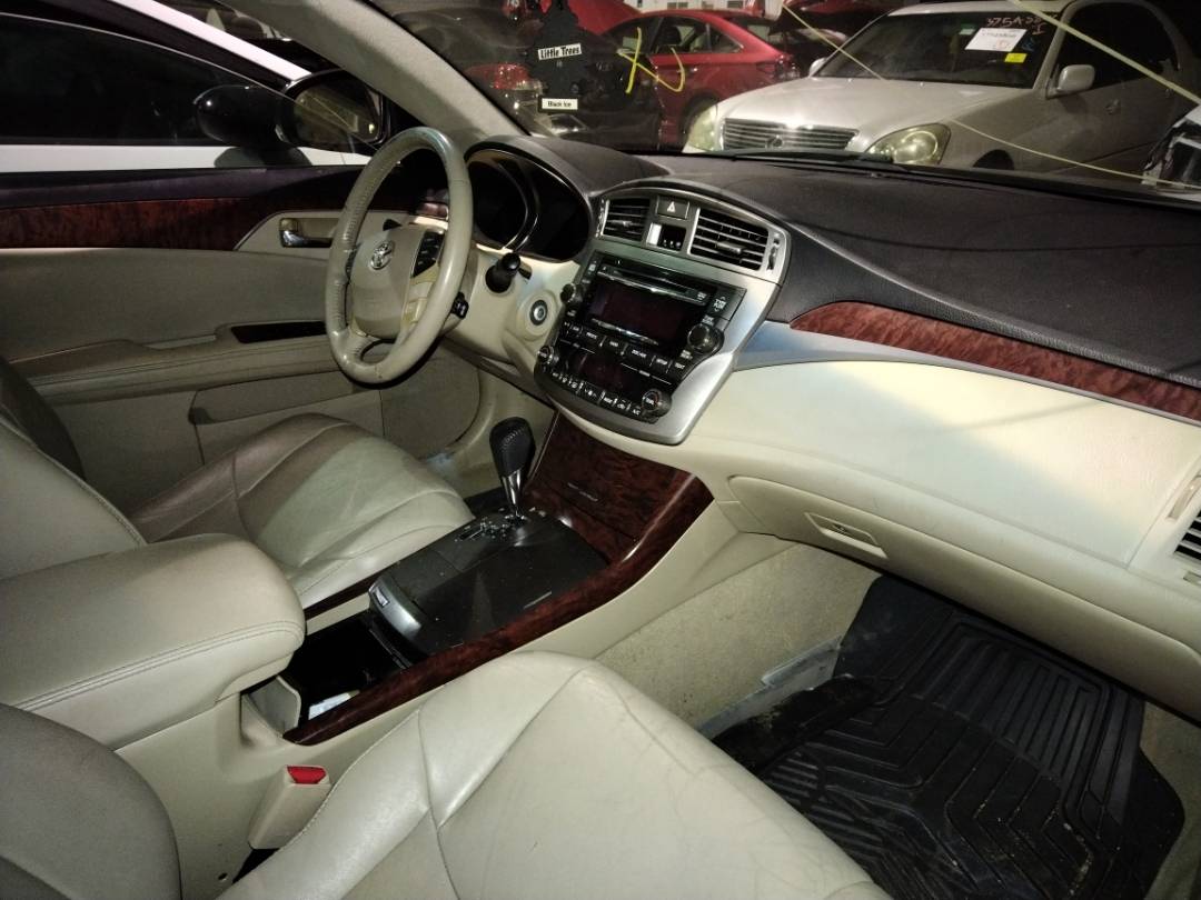 2011 TOYOTA AVALON — 222670 Miles — Lot 71575693 - Marhaba Auctions Used Cars - Image 7