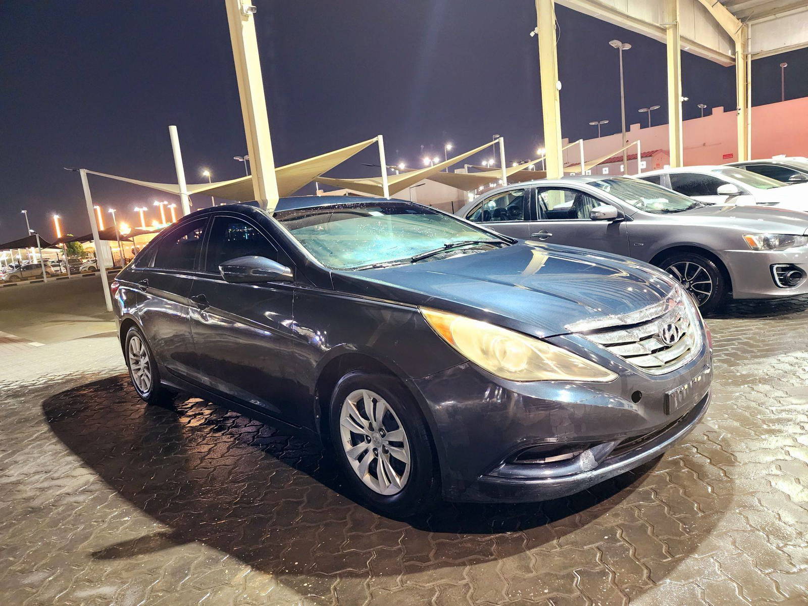 2011 HYUNDAI SONATA — 311987 Miles — Lot 5BH003966 — Souq - Marhaba Auctions Used Cars - Image 3