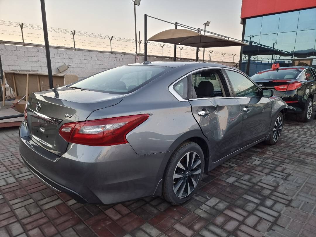 2018 NISSAN ALTIMA — 158467 KM — Lot 125487 — Ind. 12 - Marhaba Auctions Used Cars - Image 4