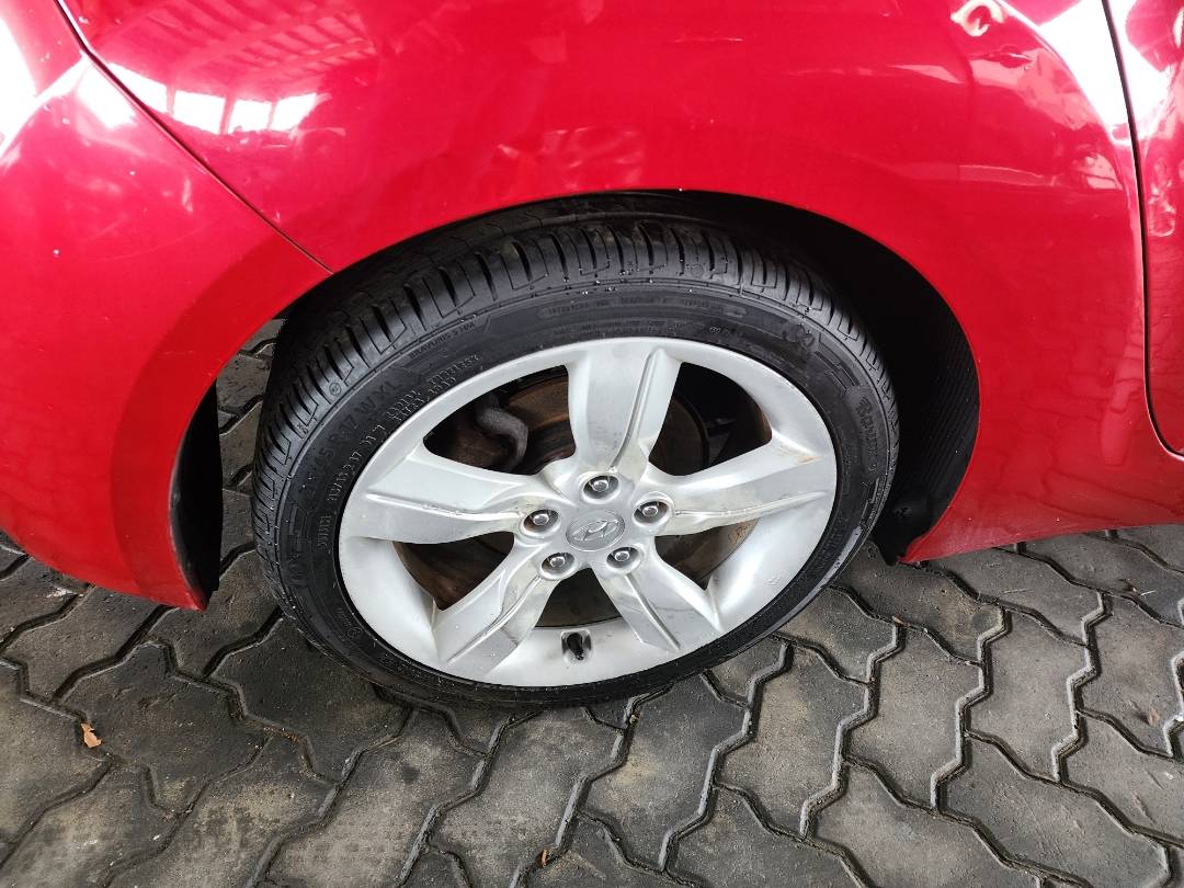 2015 HYUNDAI VELOSTER — 154675 Miles — Lot FU239620 - Marhaba Auctions Used Cars - Image 8
