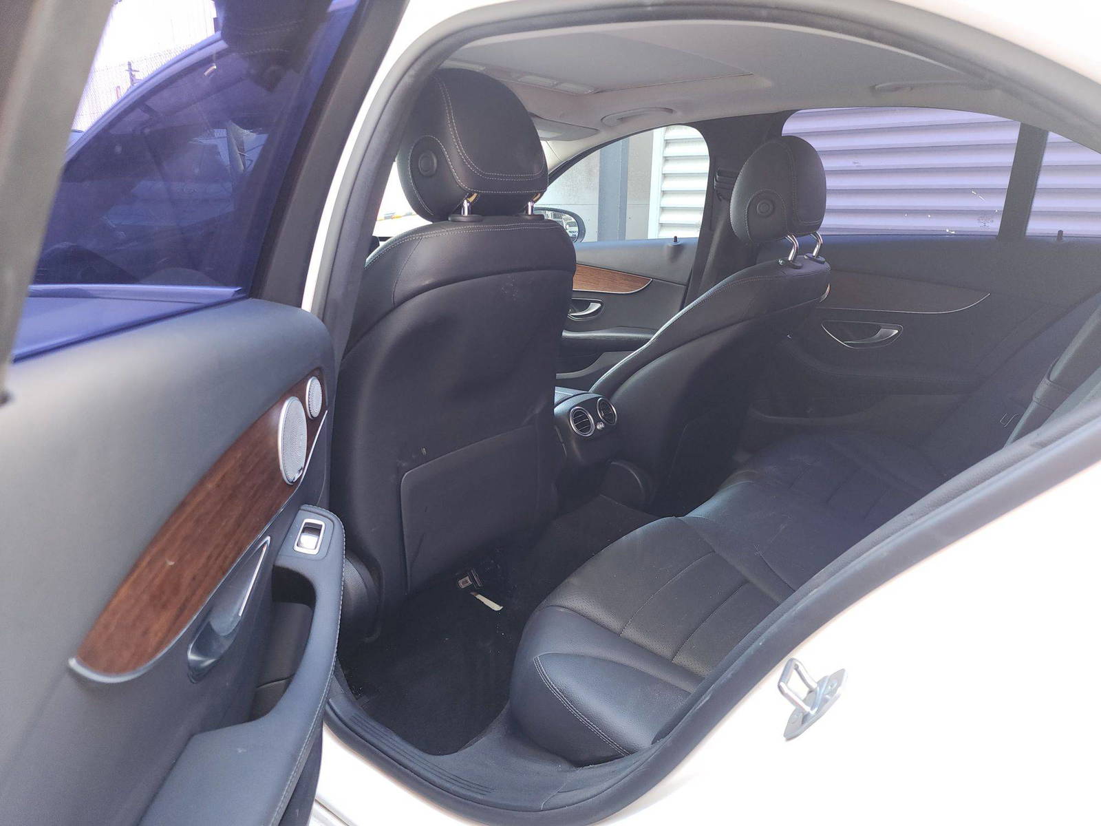 MERCEDES BENZ C300 2020 - Marhaba Auction Used Cars - Image 7