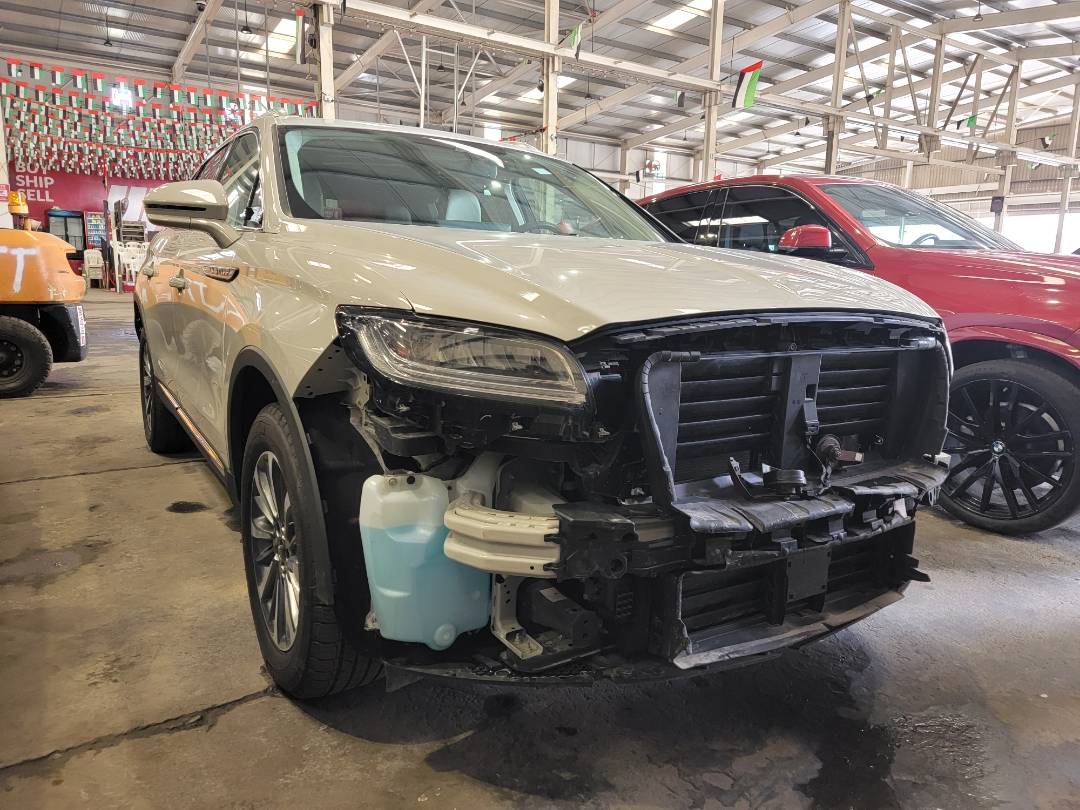 2023 LINCOLN NAUTILUS — 9933 Miles — Lot 5PBL16254 — Main - Marhaba Auctions Used Cars - Image 4
