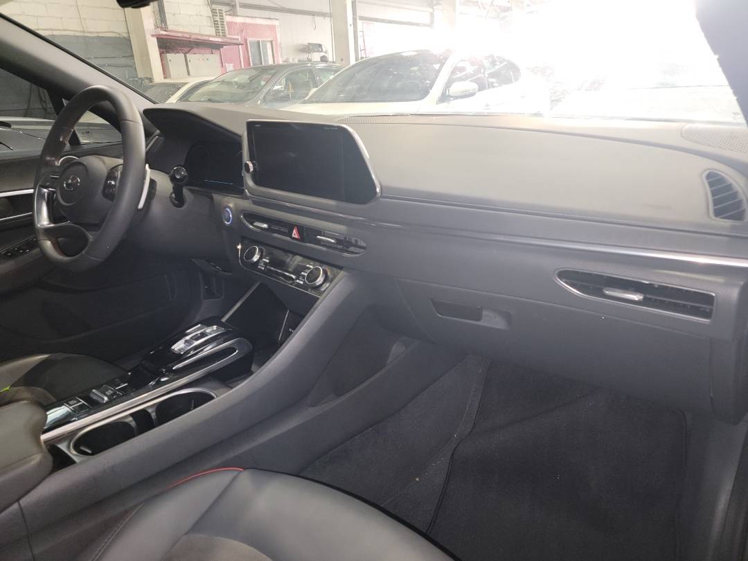 2020 HYUNDAI SONATA — 62889 Miles — Lot 69761193 - Marhaba Auctions Used Cars - Image 4