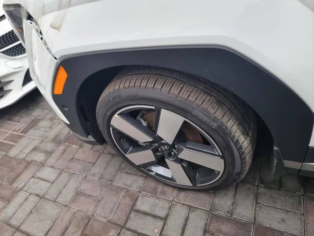 HYUNDAI SANTA FE 2025 - Marhaba Auction Used Cars - Image 10