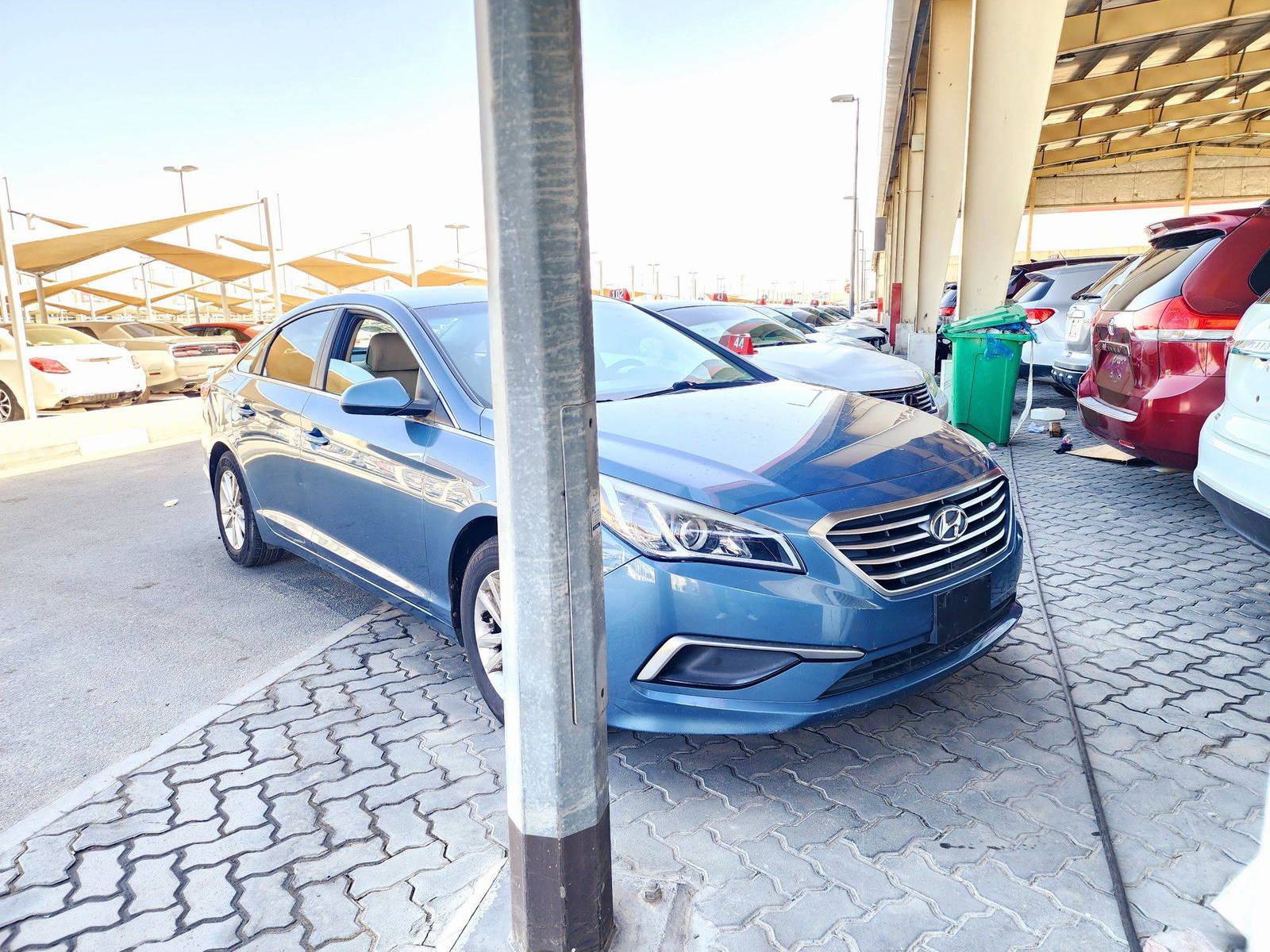 2017 HYUNDAI SONATA — 149546 Miles — Lot H591159 — Souq - Marhaba Auctions Used Cars - Image 4