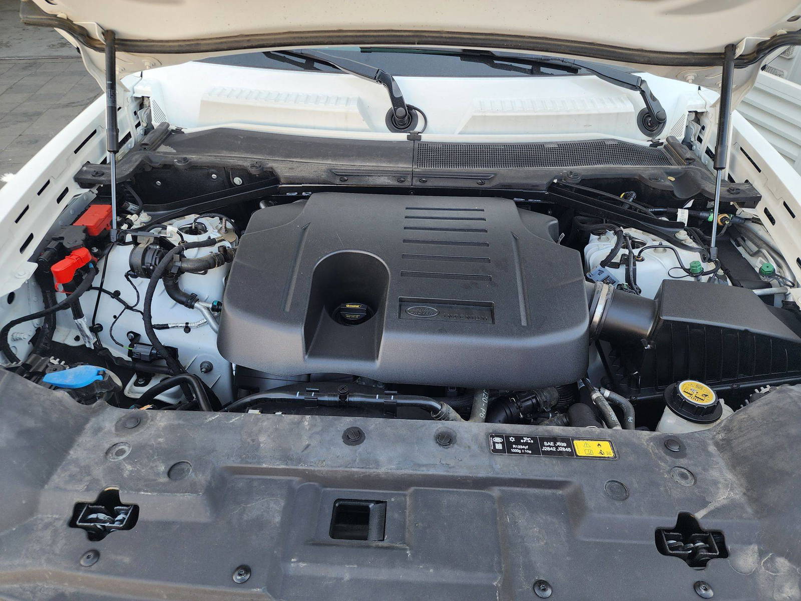 LAND ROVER DEFENDER 110 X 2024 - Marhaba Auction Used Cars - Image 12