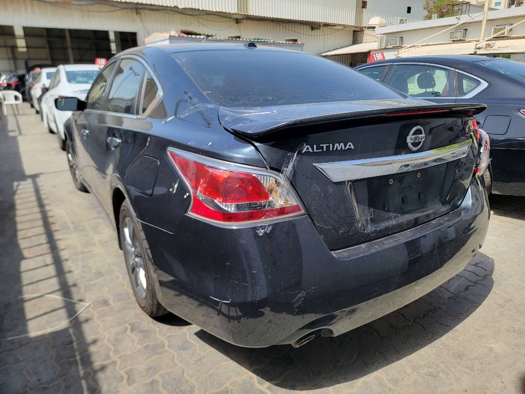 2015 NISSAN ALTIMA — 140057 Miles — Lot 247426 — Main - Marhaba Auctions Used Cars - Image 11