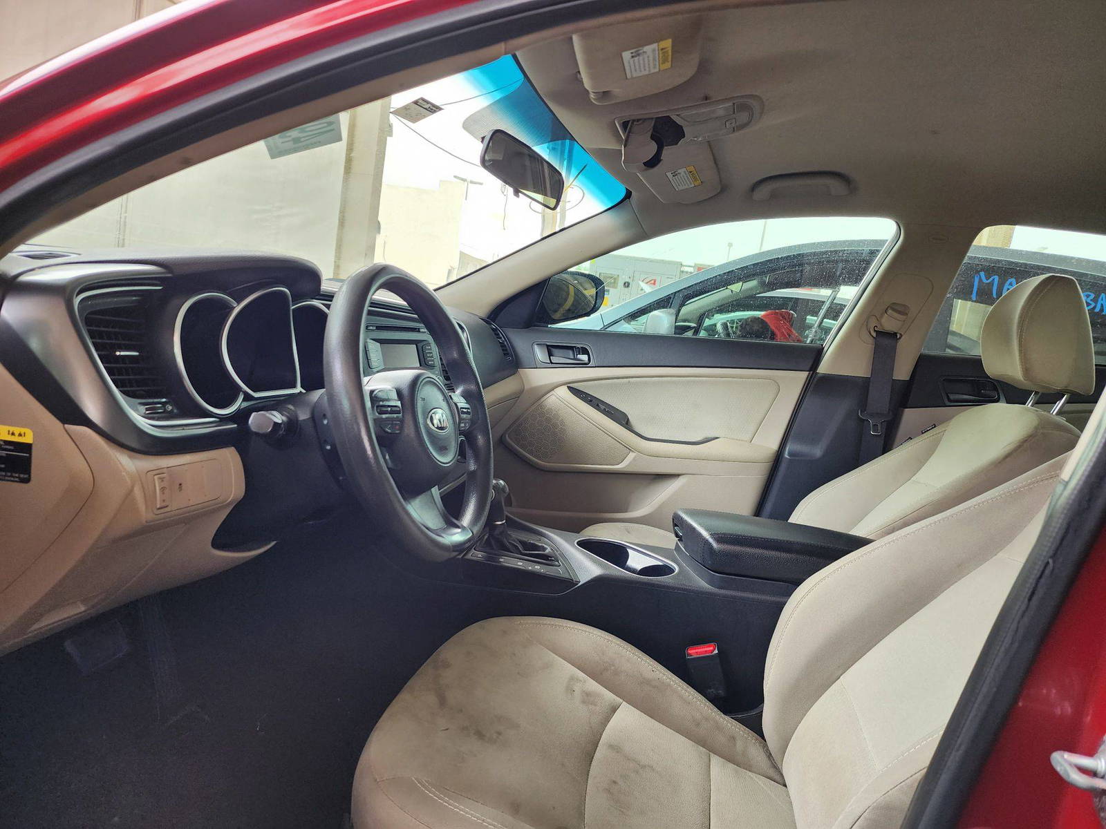 2014 KIA OPTIMA — 176395 Miles — Lot 49952444 — Souq - Marhaba Auctions Used Cars - Image 8