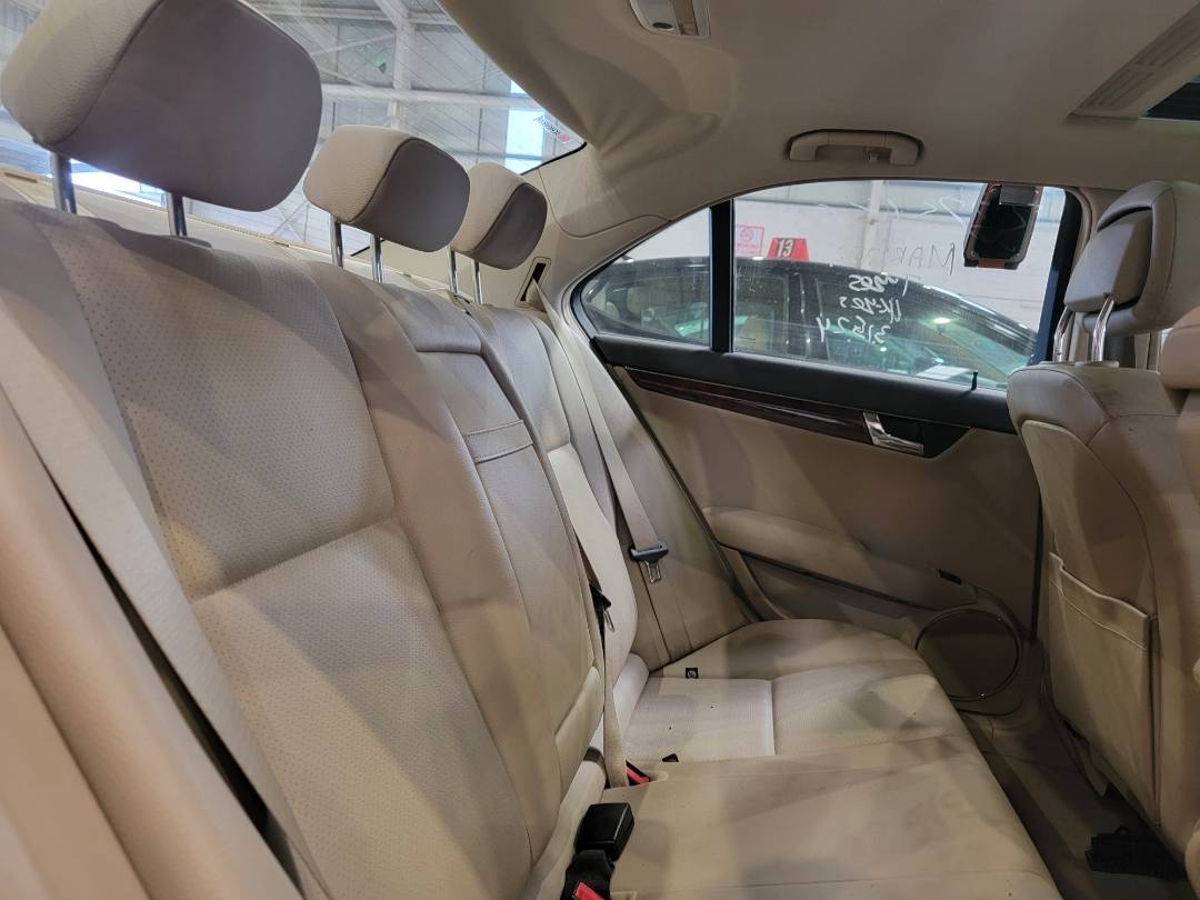 2011 MERCEDES BENZ C300 — 114825 Miles — Lot 33251360 - Marhaba Auctions Used Cars - Image 10