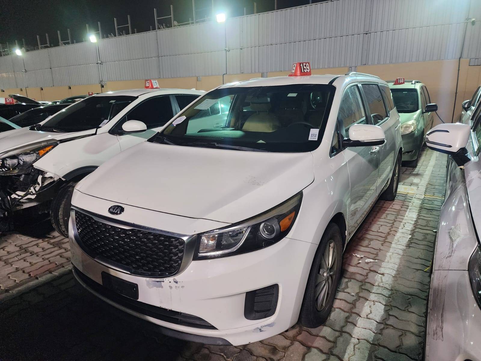 KIA SEDONA 2016 - Marhaba Auction Used Cars - Image 3