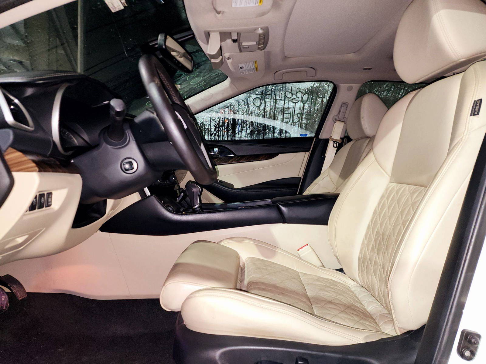 2016 NISSAN MAXIMA — 133220 Miles — Lot 41039475 — Souq - Marhaba Auctions Used Cars - Image 9