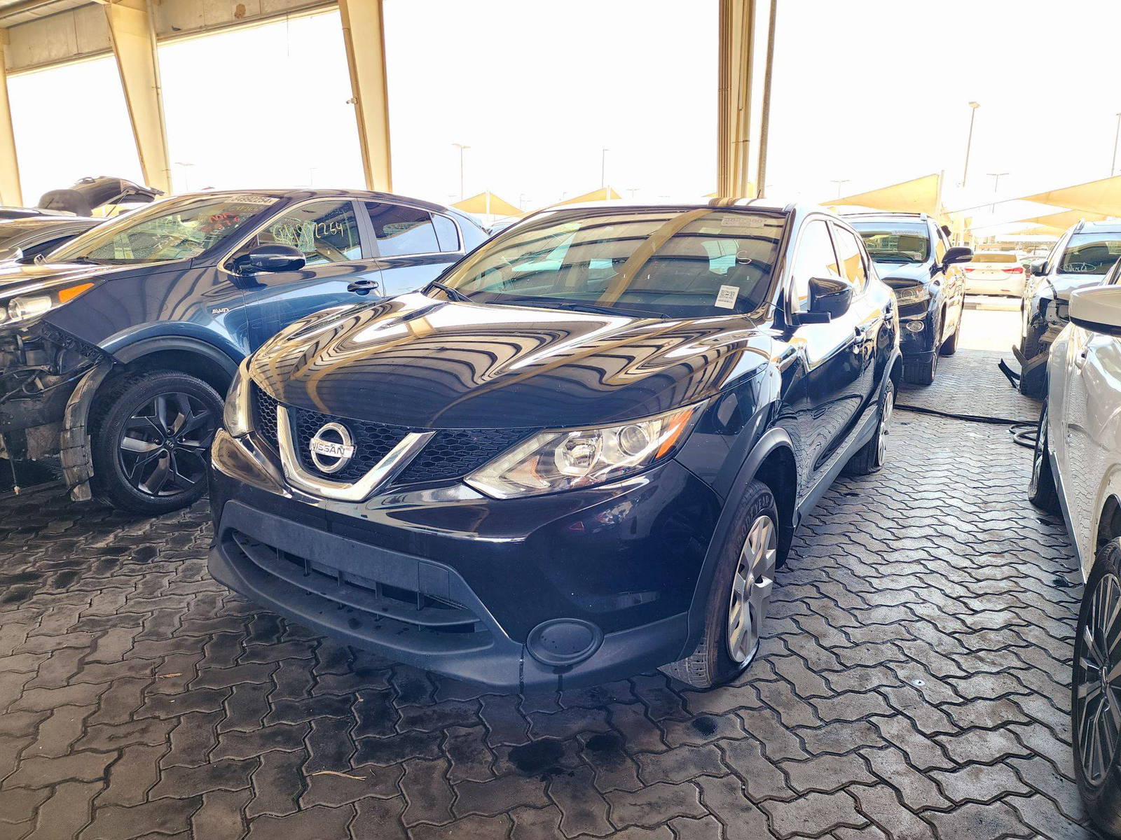 2017 NISSAN ROGUE SPORTS — 146994 Miles — Lot 3827380 — Souq - Marhaba Auctions Used Cars - Image 5