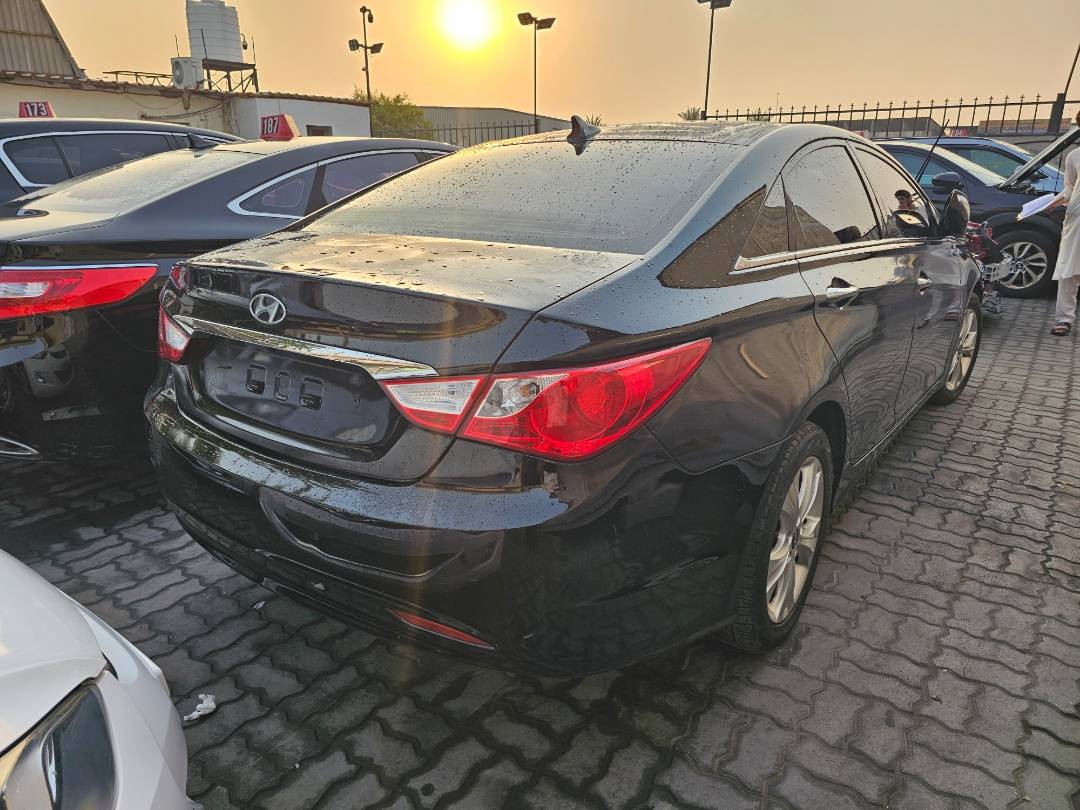 2011 HYUNDAI SONATA — 145944 KM — Lot 243936 — Main - Marhaba Auctions Used Cars - Image 4