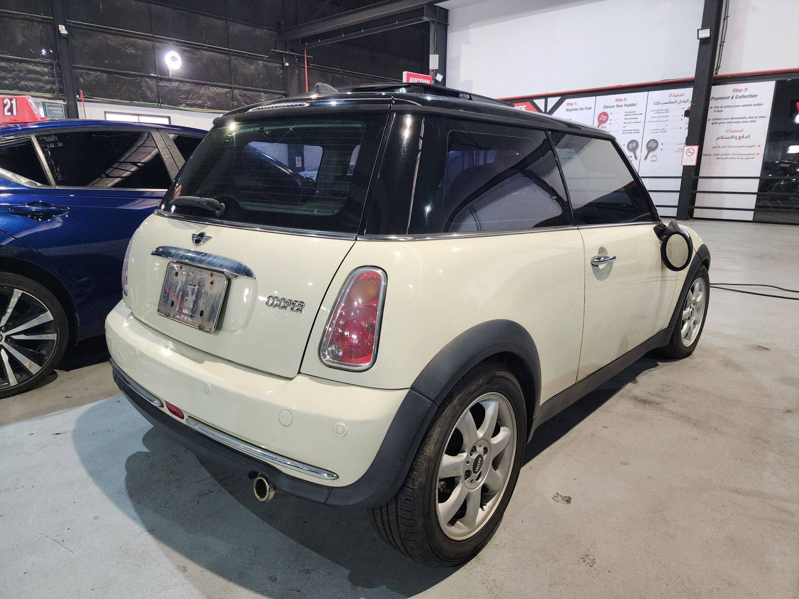 2006 MINI COOPER — 158964 KM — Lot 125487 — Al Quoz - Marhaba Auctions Used Cars - Image 5
