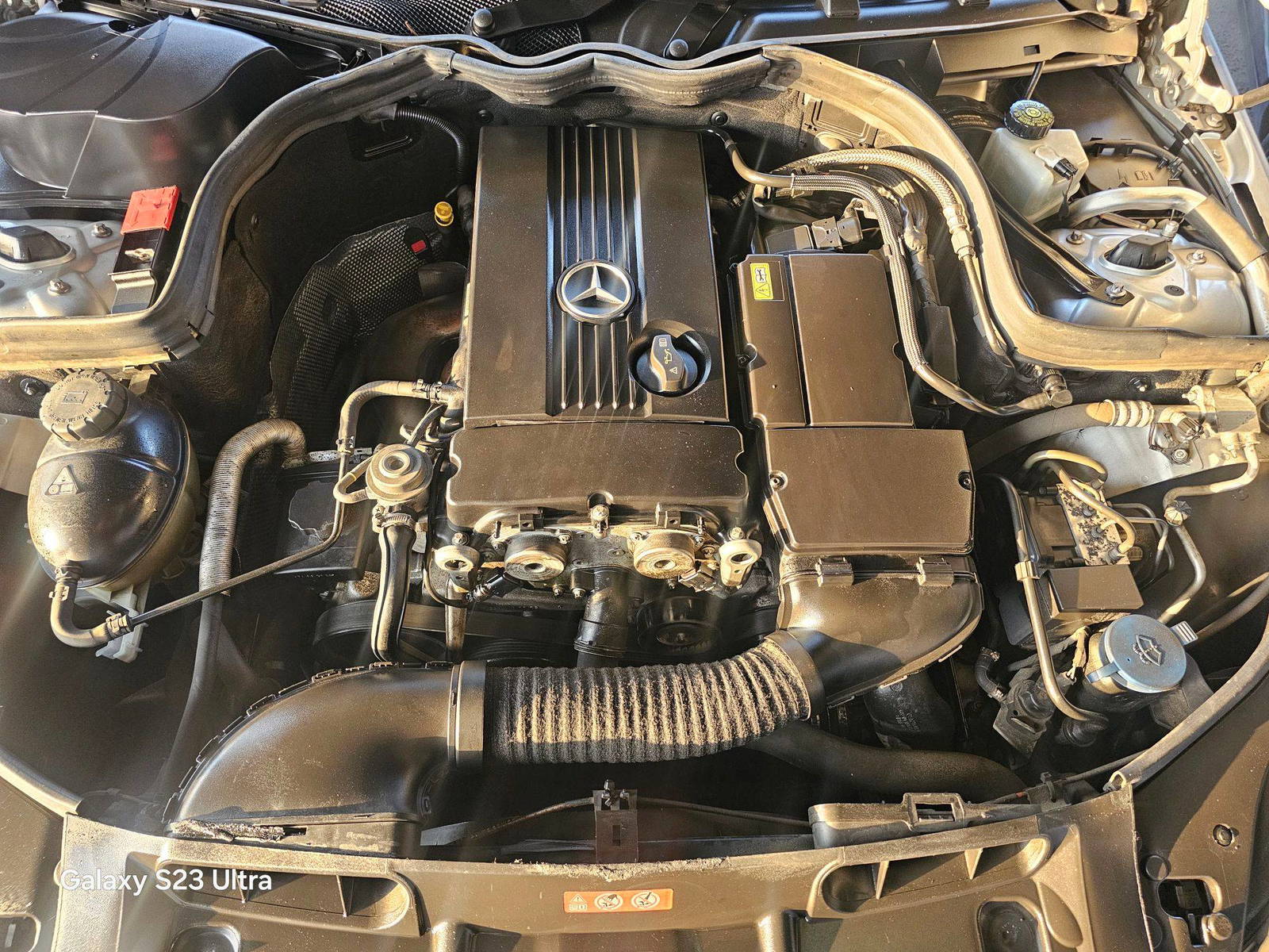 MERCEDES BENZ C200 2010 - Marhaba Auction Used Cars - Image 12