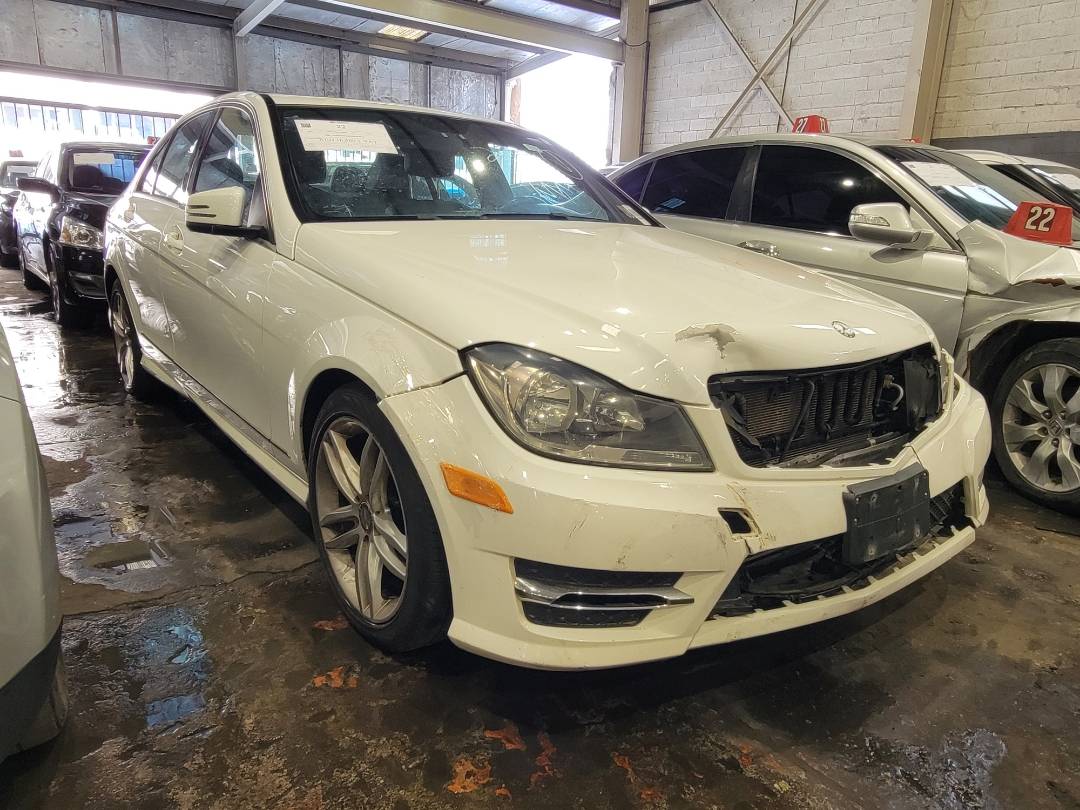 MERCEDES BENZ C300 2013 - Marhaba Auction Used Cars - Image 4