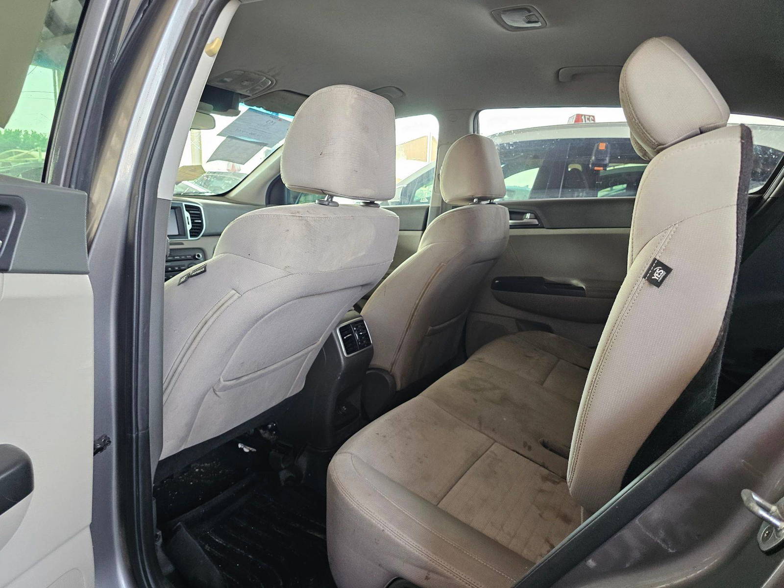 2018 KIA SPORTAGE — 134149 Miles — Lot 3320186 — Souq - Marhaba Auctions Used Cars - Image 6