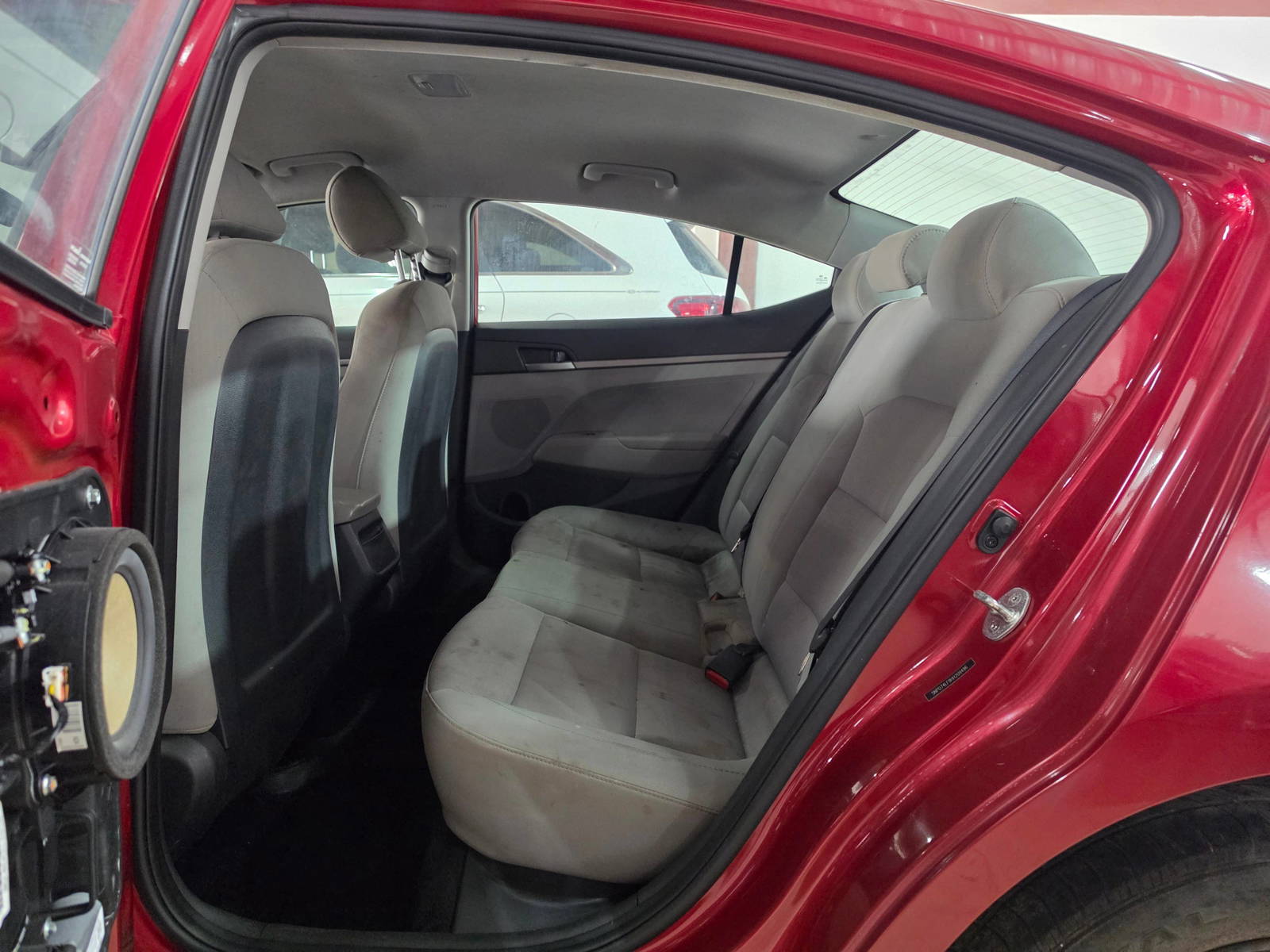 2017 HYUNDAI ELANTRA — Lot 44392395 - Marhaba Auctions Used Cars - Image 7